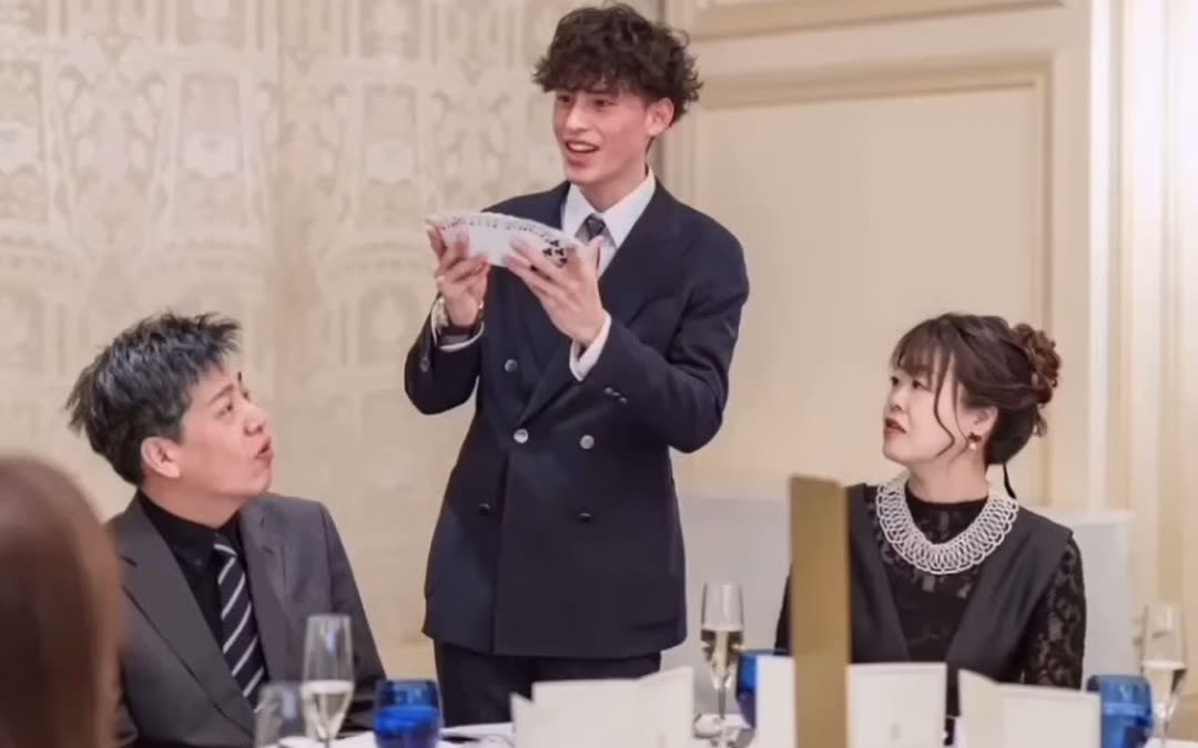 結婚式や披露宴でのマジックシーン